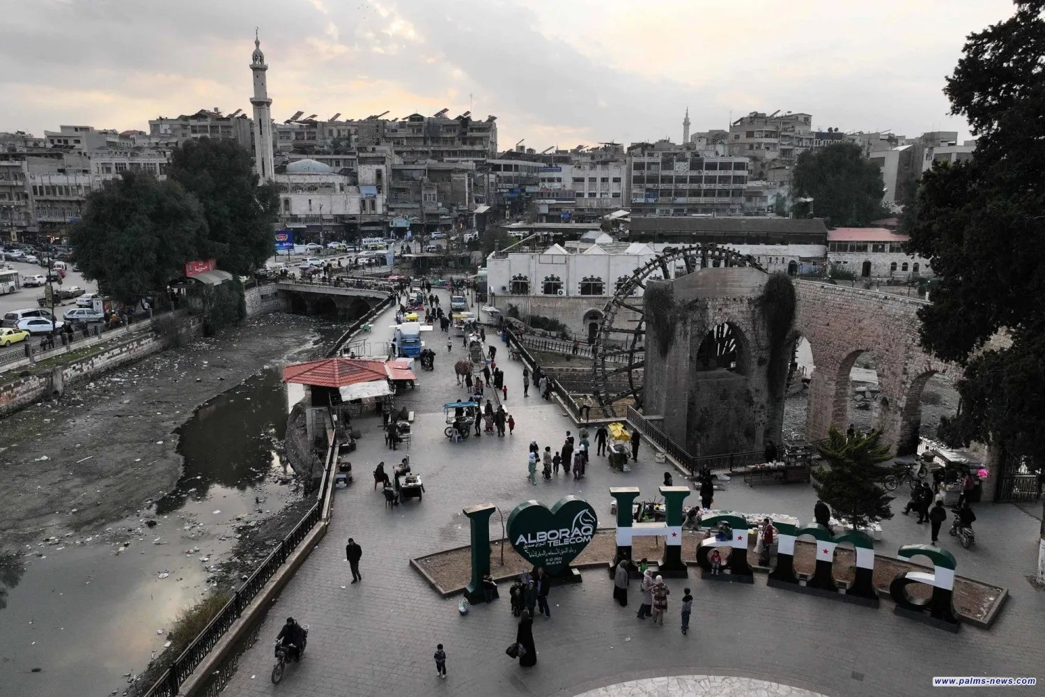 مقتل 10 أشخاص بنيران مسلّحين في قرية يقطنها علويون في وسط سوريا